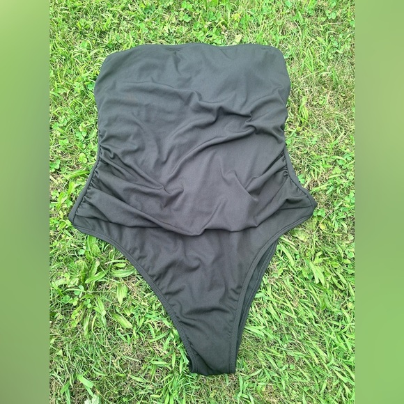 Shade & Shore Black One-Piece Swimsuit NWOT - Picture 1 of 5